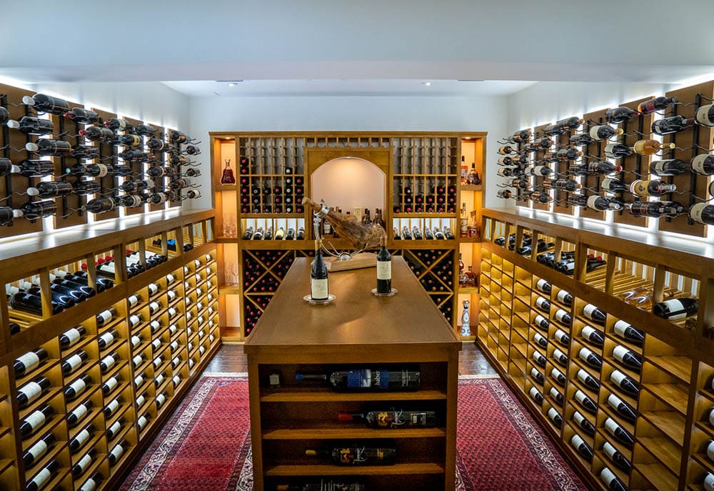 modern Dallas-Fort Worth wine cellar